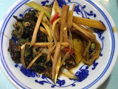 -瑞丰园庭院餐厅·白族传统家常菜