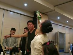 -抱海大酒店自助餐