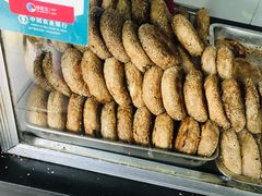 芝麻烧饼-李小老烧饼(常营民族家园店)