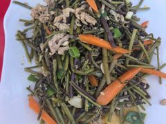 -连池鱼豆味坊(风景区店)