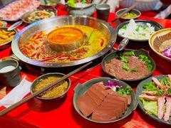 谭血鸭红锅底-谭鸭血老火锅(漳州路店)