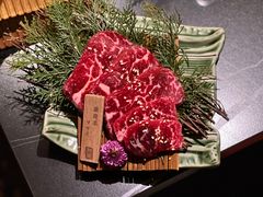 -山川小町·极番烧肉(新地假日广场店)