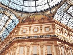 -文艺复兴百货(米兰大教堂广场店)