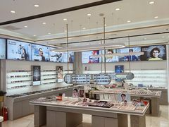 -卡罗林蔡司授权门店(南京东路店)