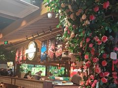 -野山舂·贵州现舂酸汤火锅(鸿通城店)