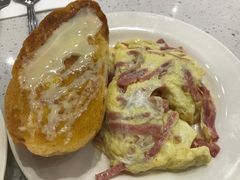 -香港新发烧腊茶餐厅(万象店)