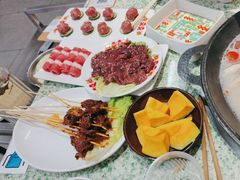 -肖婷姐大铁锅重庆火锅(南湖店)