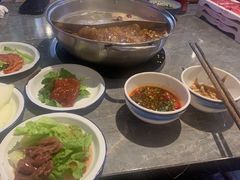 -罗二娘·鲜切牛自助火锅(罗湖东门步行街店)
