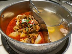 -左庭右院鲜牛肉火锅(浦江欢乐颂店)