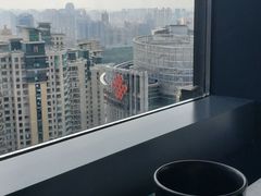 -上海龙之梦万丽酒店