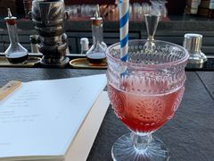 -瑰丽酒店·海吧·天际下午茶·现场DJ·天台酒吧