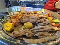 -哈哈碳都·牛肋条无限自助烤肉(台江万达店)