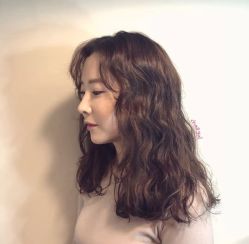 -KIMI HAIR SALON·烫染设计店