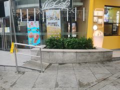 -麦当劳(展览路店)