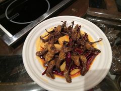 -张大胡子鱼头火锅酒楼(长益路店)