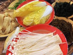 -有拈头成都市井火锅(唐城店)