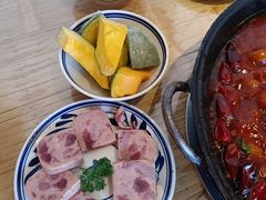 -袁山山重庆火锅(丈八北路店)