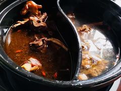 -亿诣蝎府炸酱面羊蝎子火锅(酷车小镇店)