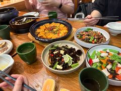 蒜香火腿包浆豆腐-云海肴·汽锅鸡·云南代表菜(美罗城店)