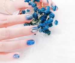 -手牵手美甲