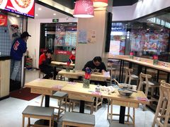 -魔都三兄弟酸辣粉·蘸卤炸串(虹桥万科店)
