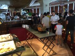 -荣誉国际酒店-云顶旋转餐厅