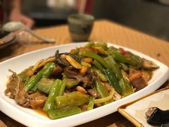 苦瓜焖剥皮牛-沙龙酒家