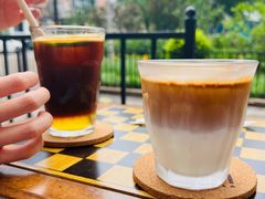 -Cafe Villa