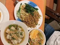 -亚龙湾希尔顿自助餐厅·海鲜·烧烤·沙滩BBQ·现场乐队