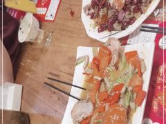 -李双猪·小龙虾·烧烤·羊肉煲(乐山店)