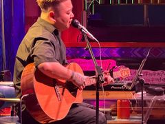 -五条友·广西烧烤大牌档(盛天地店)