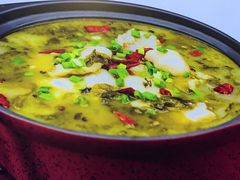 -周鱼小馆石锅酸菜鱼(活力汇店)