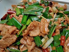 -蔼若春.传承三十年云南菜(金碧公园店)