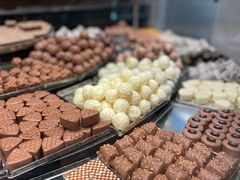 -Laderach 莱德拉(上海环贸iapm店)