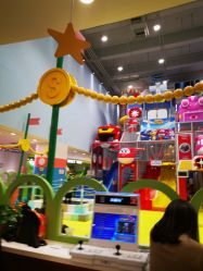 -乐多星球潮玩中心(沈阳嘉里城店)