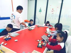 -童程童美·信息学竞赛·乐高机器人编程(龙华校区)