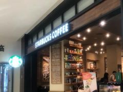 -星巴克臻选(成都来福士店)