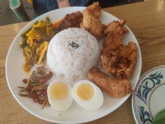 -峇峇娘马来西亚餐厅(望京SOHO店)