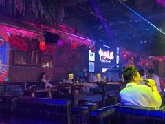 -喜鹊音乐酒馆(西街店)