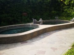 -中家鑫园温泉酒店鑫悦汤泉