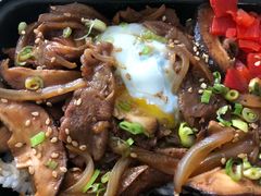 牛丼牛肉饭-半藏居酒屋(香港花园店)