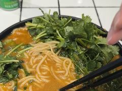 -肥汁米蘭香港米线(长宁来福士店)