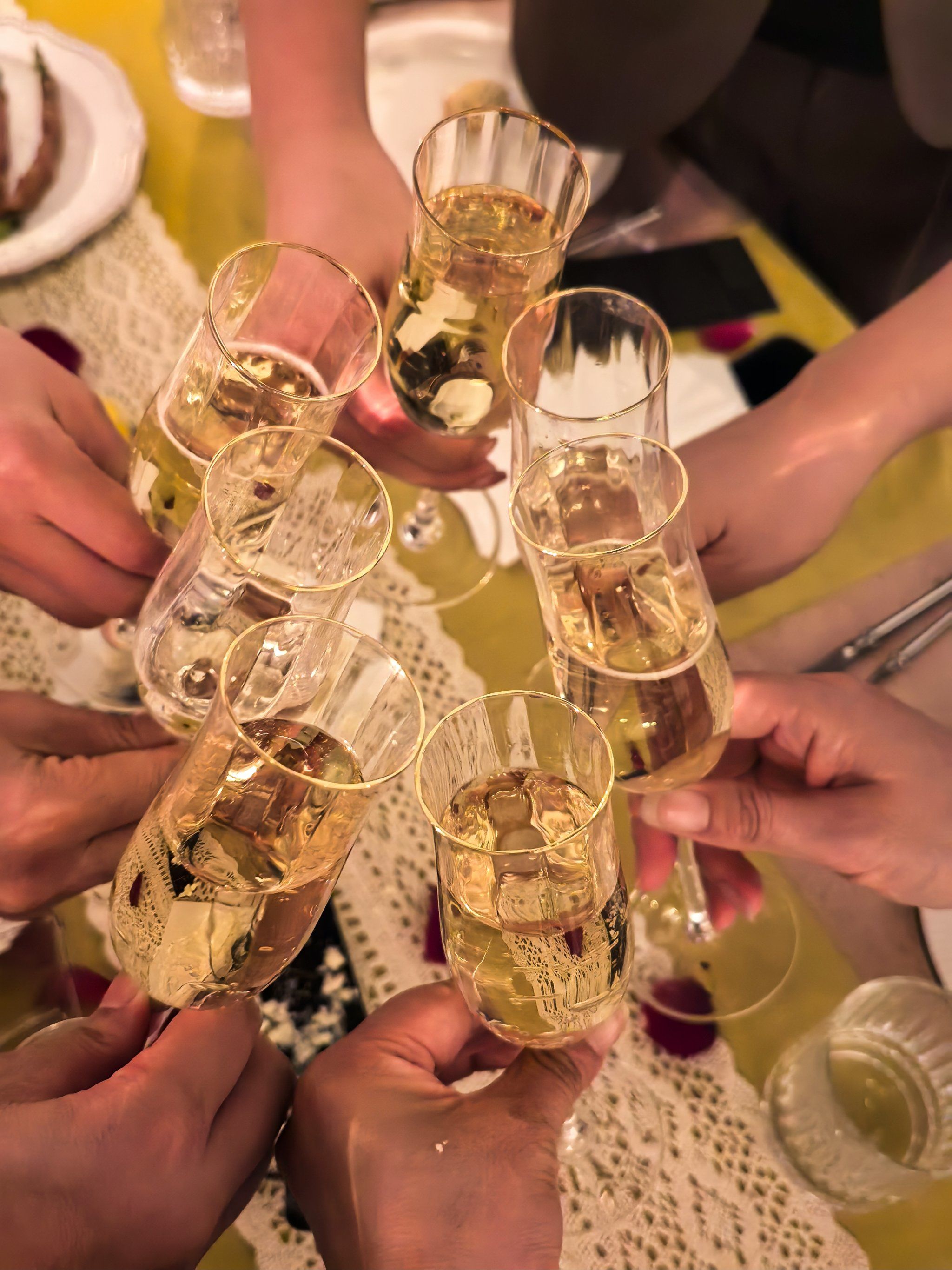 姐妹花的举杯时刻