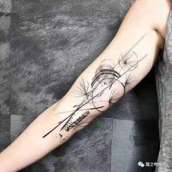 点击看大图 -龙之吻专业刺青·手工耳洞·纹身去色