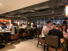 大堂-大头虾越式风味餐厅(光明广场店)