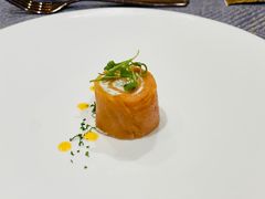 轻乳酪莳萝三文鱼卷-北京古城老院厉晓麟精致菜