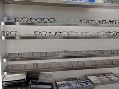 -视野联行眼镜·蔡司·尼康战略合作店(城西银泰店)