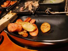 -伍丁·烤牛肋(和平东桥店)