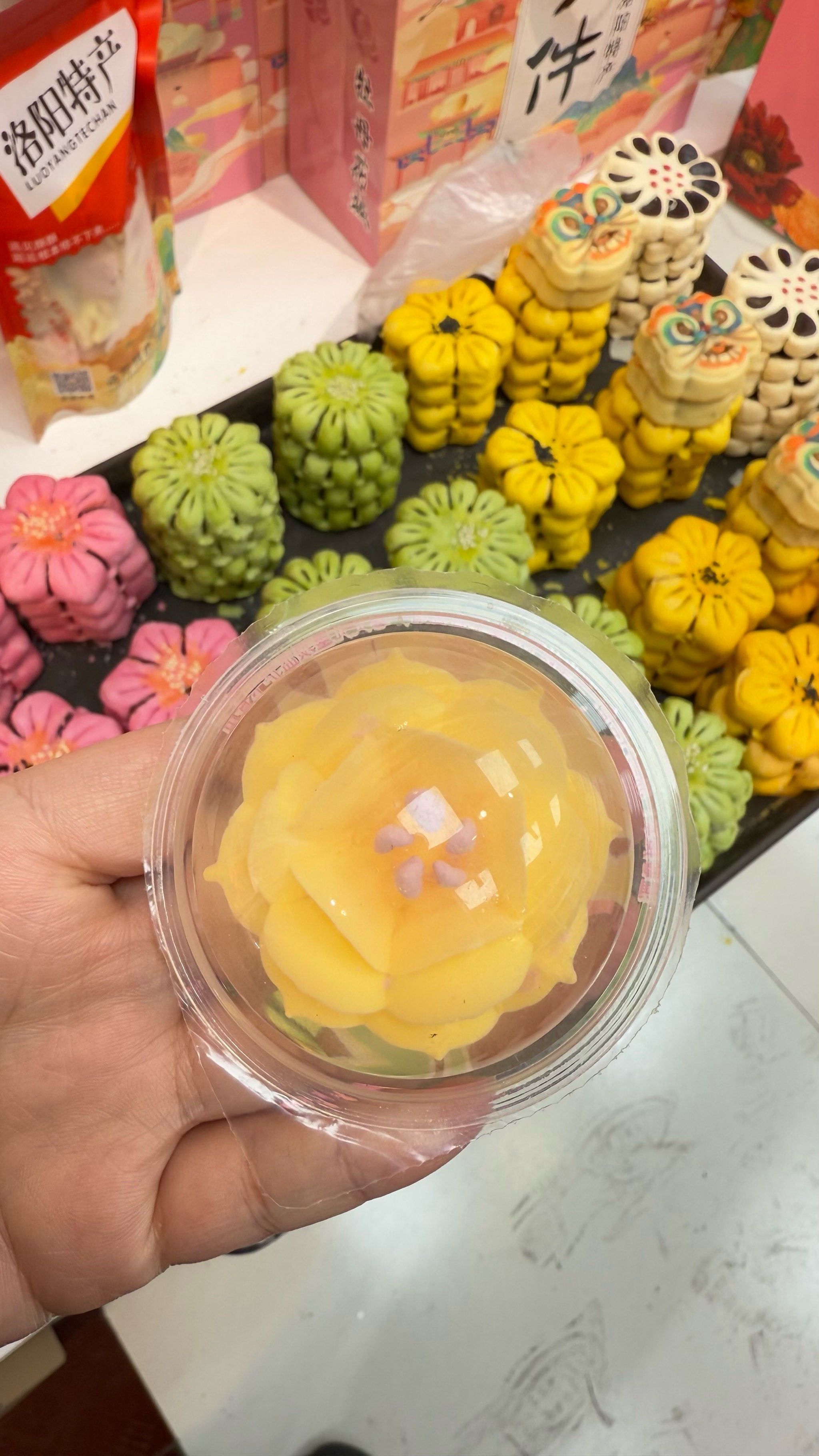 手作糕点小艺术～牡丹鲜花饼
