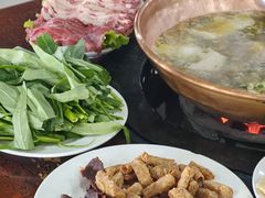 -朝伟清真铜瓢牛肉馆(三十年老·店)
